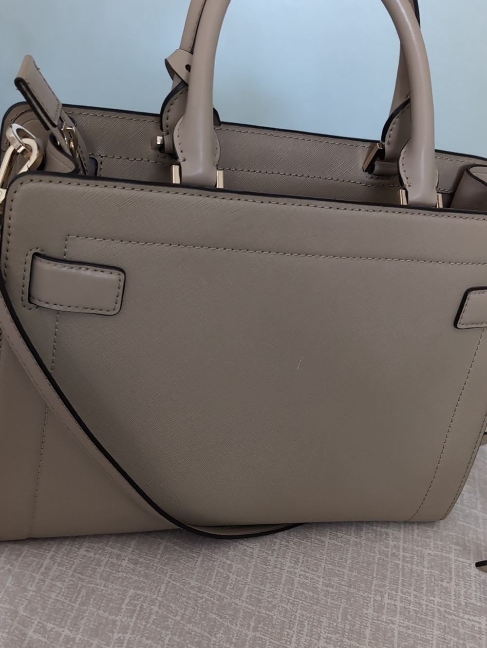 Michael Kors Handbag - Picture 6 of 6